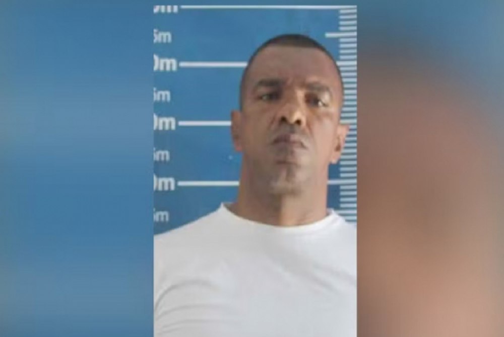Chefe do Comando Vermelho pede para sair da pris�o para cirurgia em hospital caro.