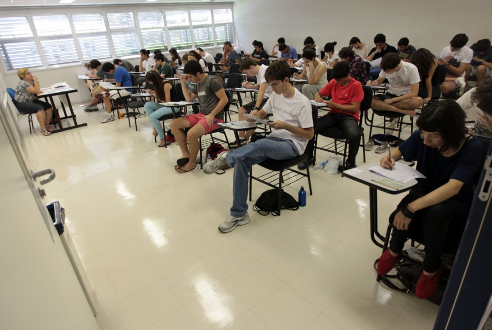 Fuvest abre inscri��es para vestibular 2026 nesta segunda; veja o cronograma.