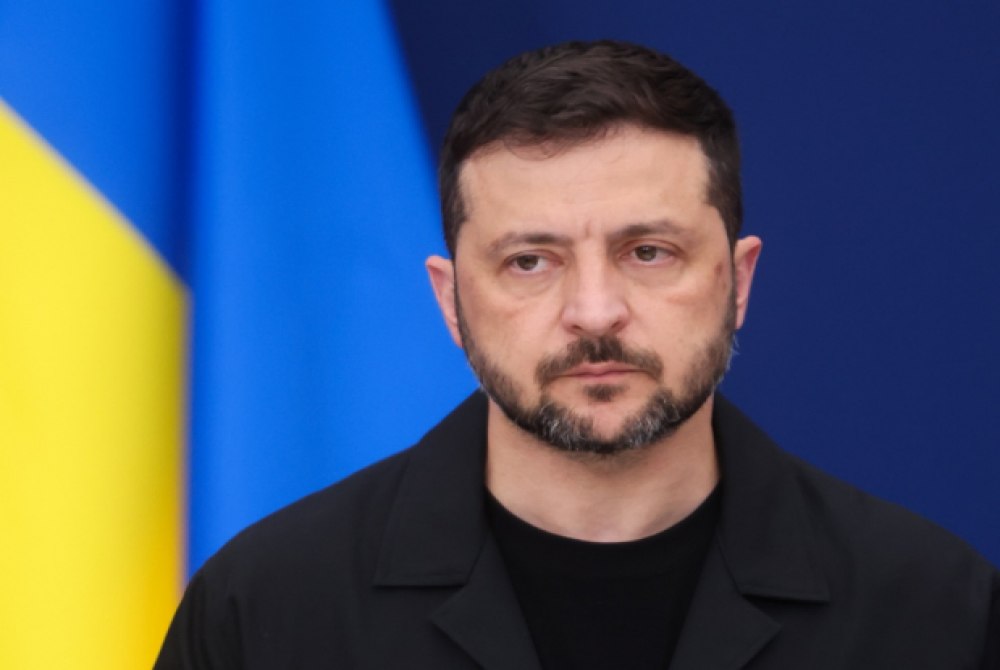 Prestes a ser reunir com Trump, Zelensky declara que R�ssia n�o deveria ser ?premiada? por invadir a Ucr�nia.
