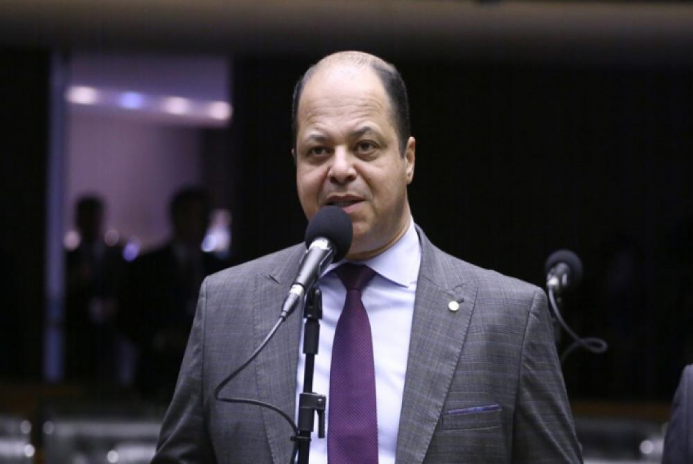 C�mara aprova projeto que aumenta pena para maus-tratos contra pessoas com defici�ncia.