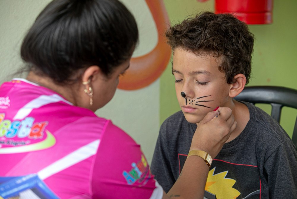 2 de 6 Prefeitura oferece programa��o especial nos espa�os educacionais durante o m�s das crian�as.