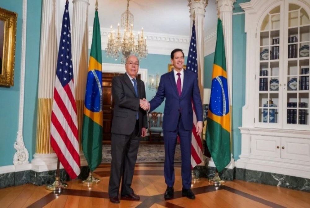 ?Acordo sobre tarifa�o pode sair na pr�xima semana?, diz Vieira ap�s encontro com Rubio.