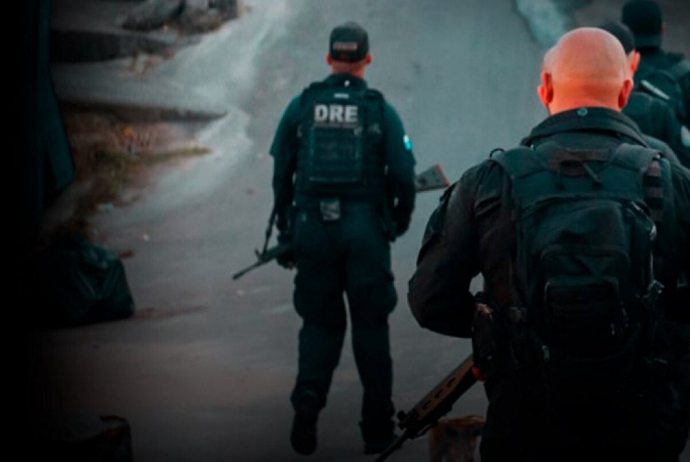 Pol�cia do Rio realiza nova fase de opera��o contra o Comando Vermelho na Baixada Fluminense.