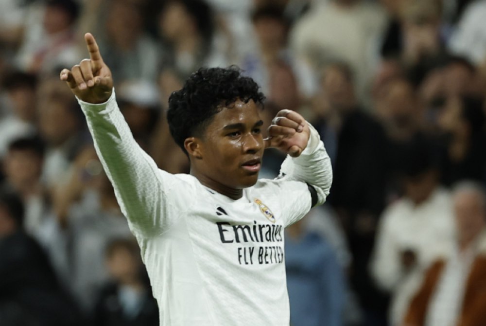 Endrick se apresentar� ao Lyon no dia 1� de janeiro e assumir� a camisa 9.