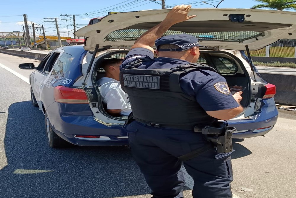 GCM de Guarulhos captura dois foragidos da Justi�a.