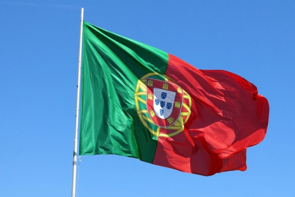 Cidadania portuguesa: novas regras para obten��o come�am a valer nesta ter�a-feira.