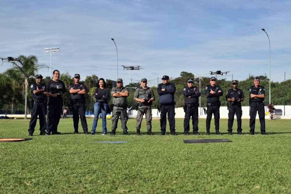 Guarulhos capacita primeira turma de operadores de drones da GCM.
