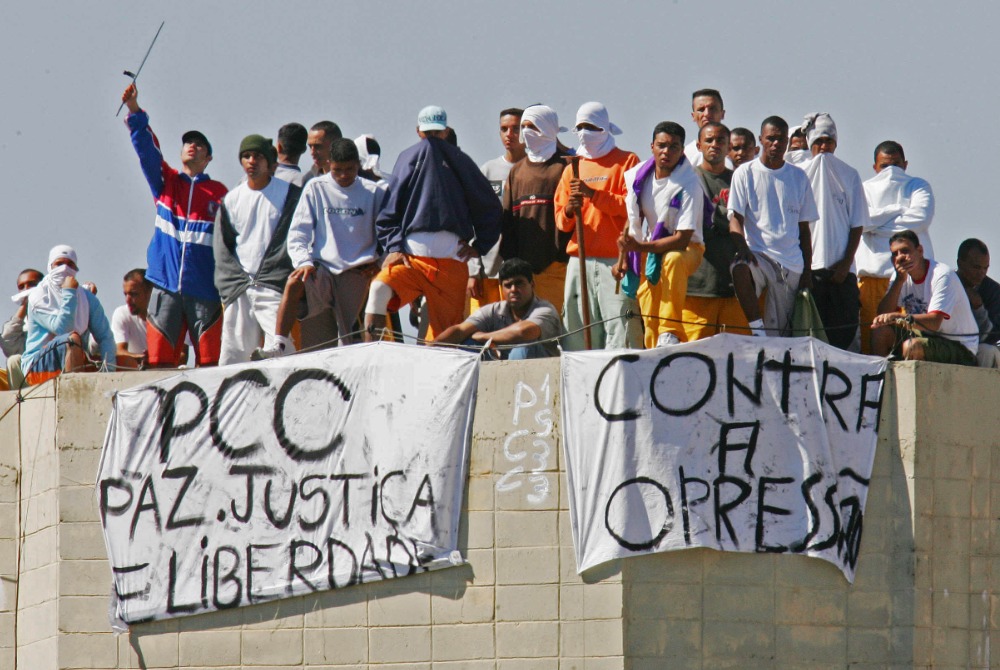 PCC e CV terroristas: governistas alertam para amea�a ao Brasil, e oposi��o celebra medida.