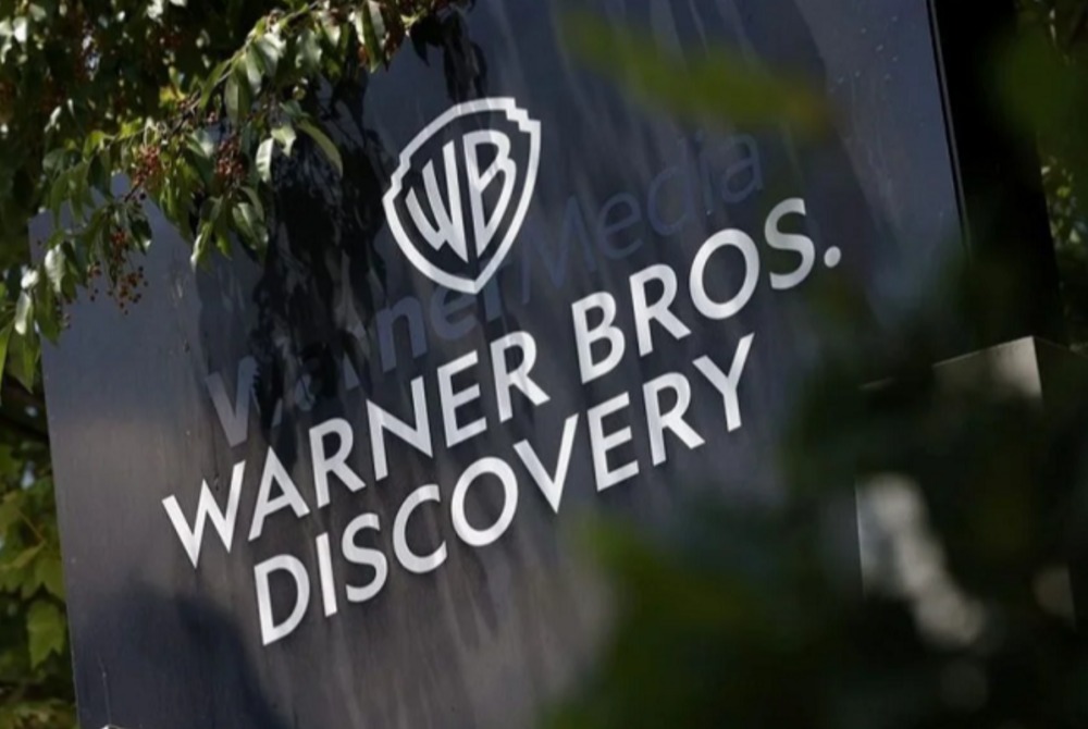 Estados americanos entram com a��o contra aquisi��o da Warner pela Paramount.