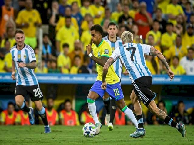 Brasil perde para a Argentina e chega à 3ª derrota nas Eliminatórias da Copa