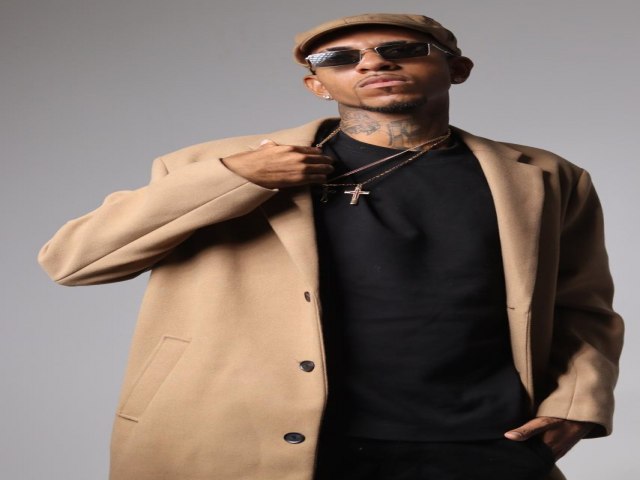 'BAILE DO G�NGSTER': J. ESKINE CONVOCA KEVIN O CHRIS, OH POL�MICO, SPARK E DAVIZINHO