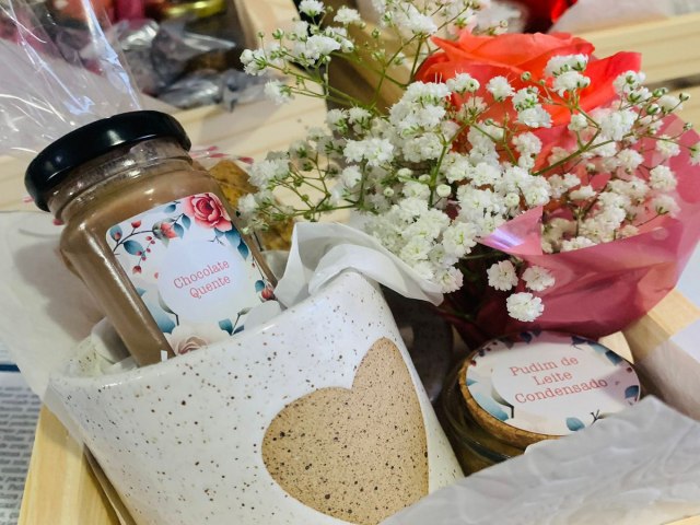 Del�cias d�Ary transforma receitas caseiras em cestas de caf� da manh� personalizadas