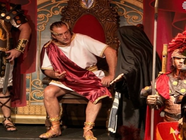  Roberto Rowntree se destaca na Paix�o de Cristo no Piau� com atua��es marcantes e versatilidade impressionante
