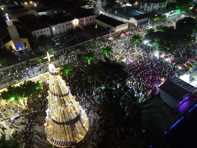 Rveillon em Campina Grande bate recorde de pblico na chegada de 2024