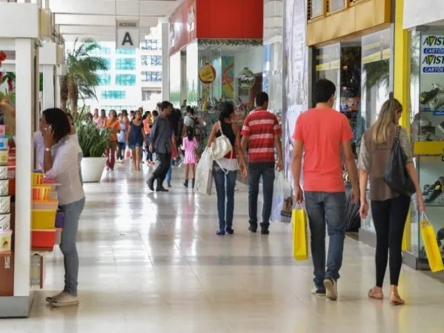 Carnaval altera horários de shoppings e outros serviços na Paraíba; saiba como funcionam