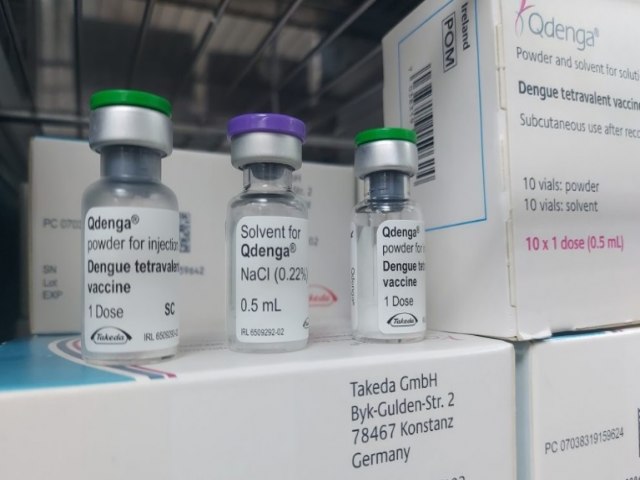 Governo da Paraíba alerta pais e responsáveis para a vacinação contra a dengue