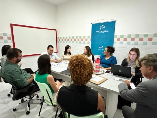 Escritrio Social de Campina Grande recebe visita tcnica de equipe do CNJ e rgos de Justia