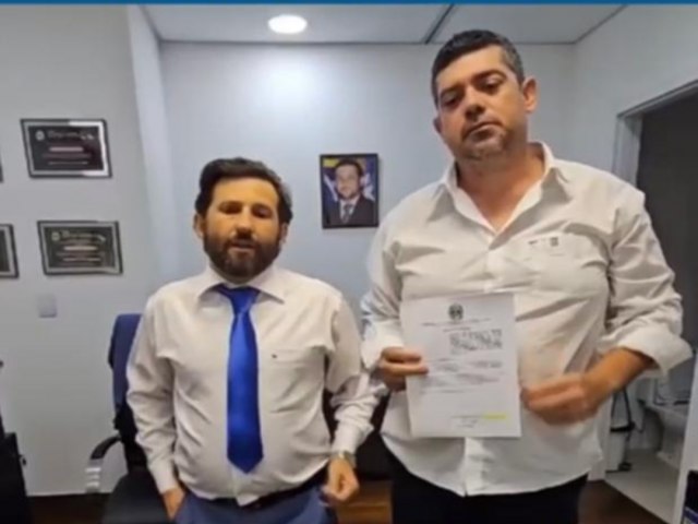 Fabinho Bodinho leva solicitao de segurana presente pra Deputado Giovani Ratinho 