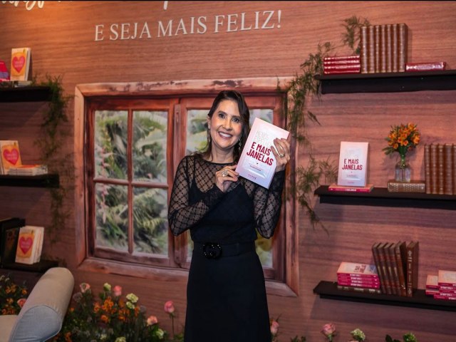 Marcia Bortolanza lana Menos Espelhos, Mais Janelas em evento no Shopping JK Iguatemi