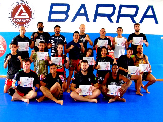 Kru Kamlaiyok Muay Thai em S. Brbara