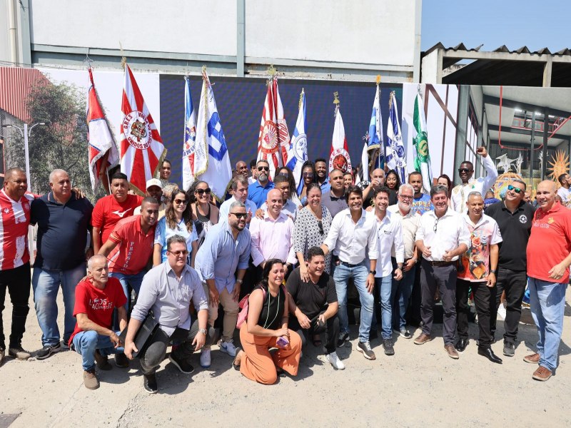 Pedra Fundamental da Fbrica do Samba  lanada e marca um novo tempo para a Srie Ouro