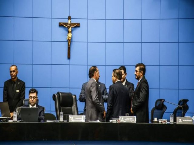 Maior bancada da Alems, PSDB pode ter 9 deputados no bloco e PT fica independente