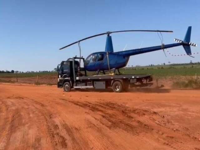 Piloto foge de abordagem e abandona helicptero em propriedade rural em Navira