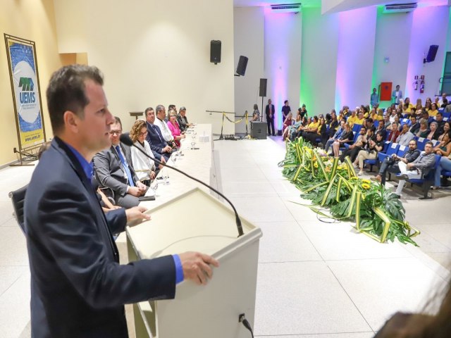 Deputado Renato participa da posse do reitor Larcio de Carvalho e reitera compromisso com a UEMS