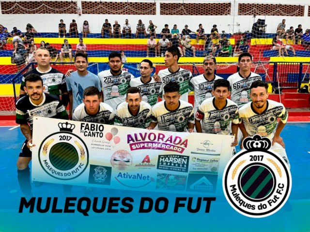 IVINHEMA: Grande pblico acompanhou abertura da Taa Cidade de Ivinhema de futsal com chuva de gols