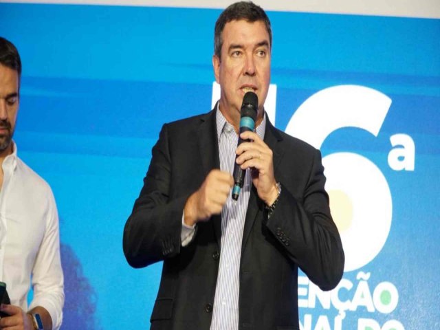 Perillo assume PSDB e Eduardo Riedel segue na vice-presidncia da nacional