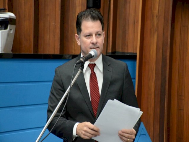 Renato Cmara solicita gesto de economia dos recursos hdricos