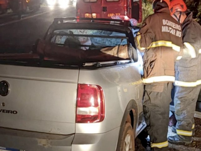 Morador de Dourados morre em colis�o entre picape e carreta na MS-276