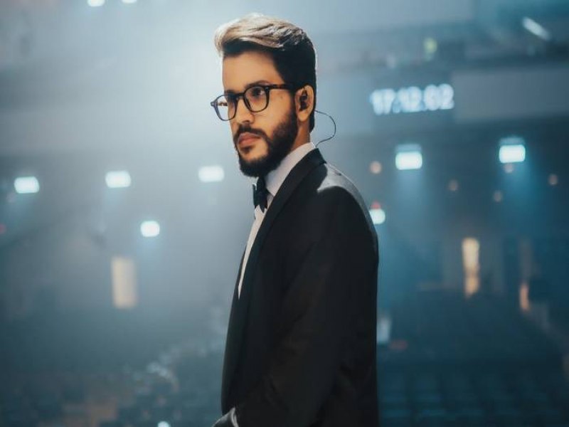 Gabriel Guedes  o primeiro brasileiro a se apresentar no Dove Awards