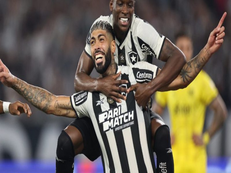 Botafogo atropela o Pearol por 5 a 0 e fica prximo da classificao no jogo de ida das semifinais da Libertadores