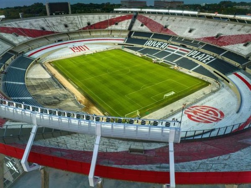 Saiba quanto custa acompanhar a final da Libertadores entre Botafogo e Atltico-MG na Argentina