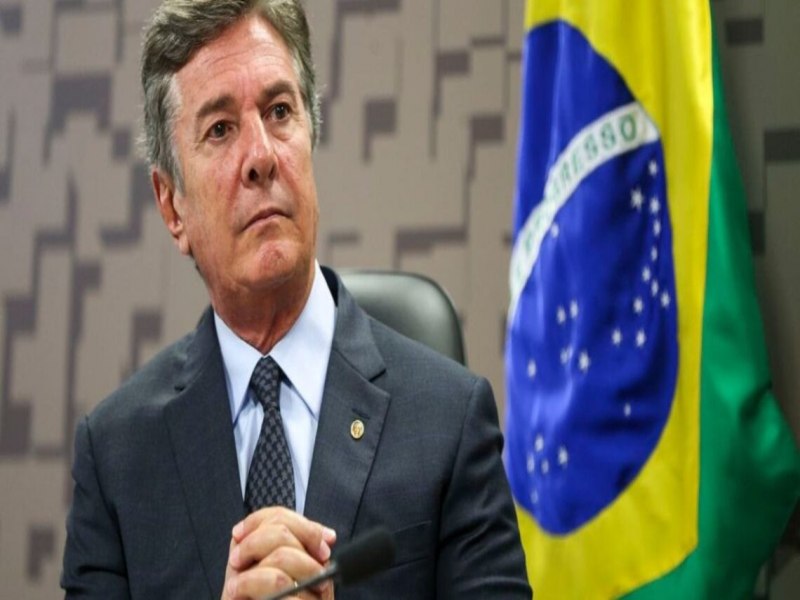 STF rejeita recursos e mantm pena de priso de Collor