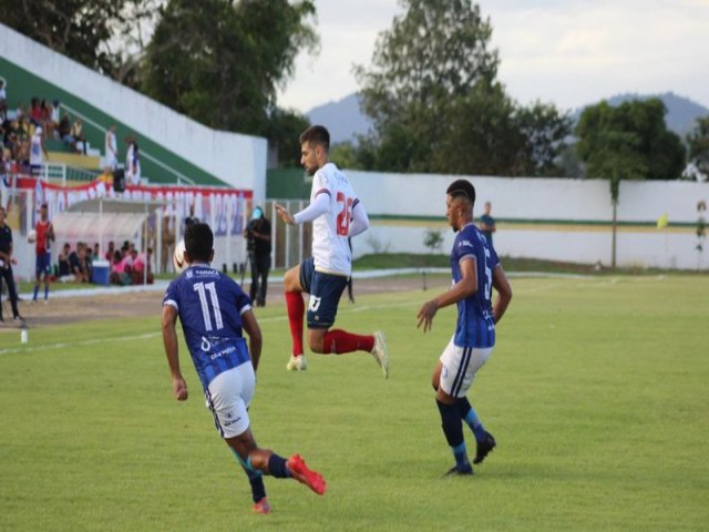 Itabuna vence Bahia em primeiro jogo da semifinal