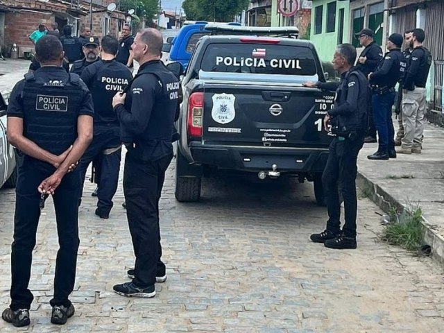 Seis homens são presos em Conceição da Feira - Ba durante operação da Polícia Civil