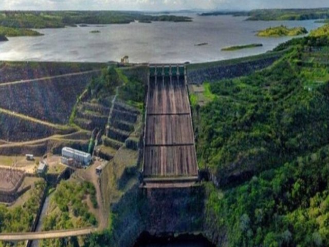 Simulado orienta populao do Recncavo Baiano como agir em situao de emergncia em Pedra do Cavalo