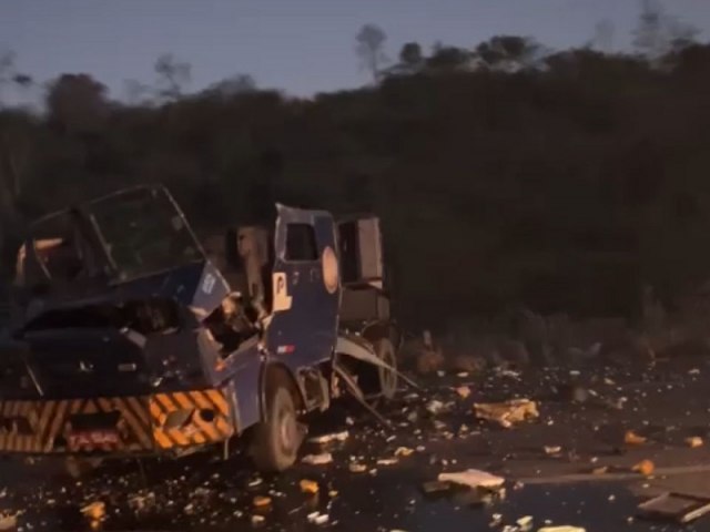 SEGURANÇA: Quadrilha explode carro-forte na BR-101, trecho de Pedra do Cavalo