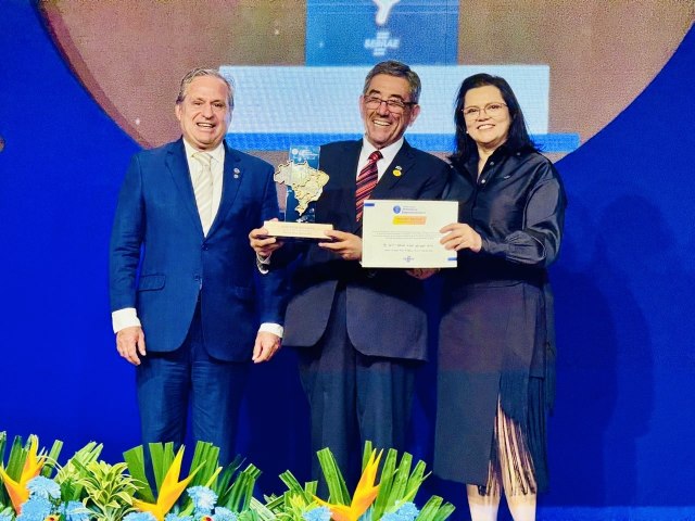 Prefeito Nelson Cintra celebra conquista do prmio nacional do Sebrae por Porto Murtinho