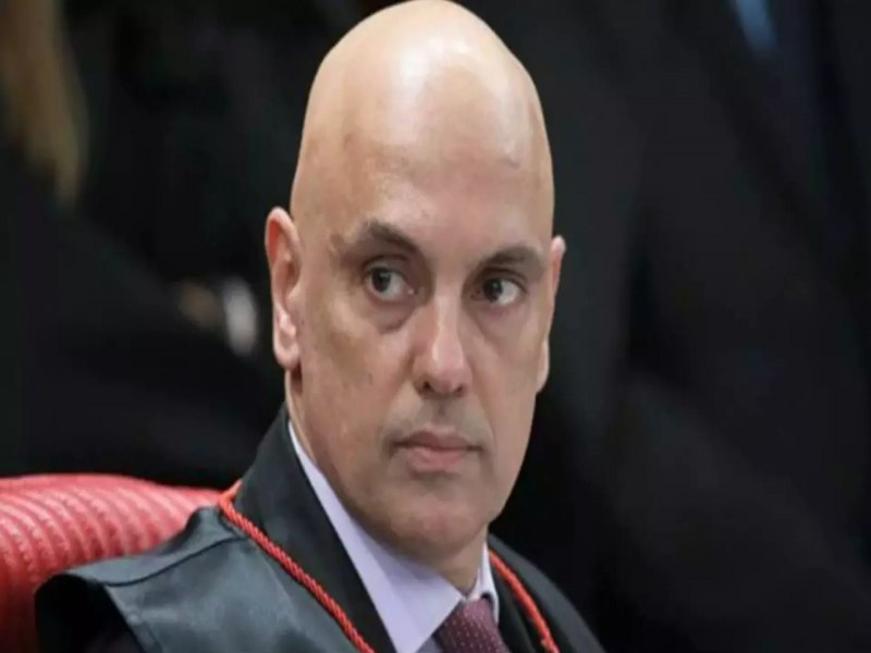 Alexandre de Moraes d 24 horas para Musk indicar representante legal no Brasil