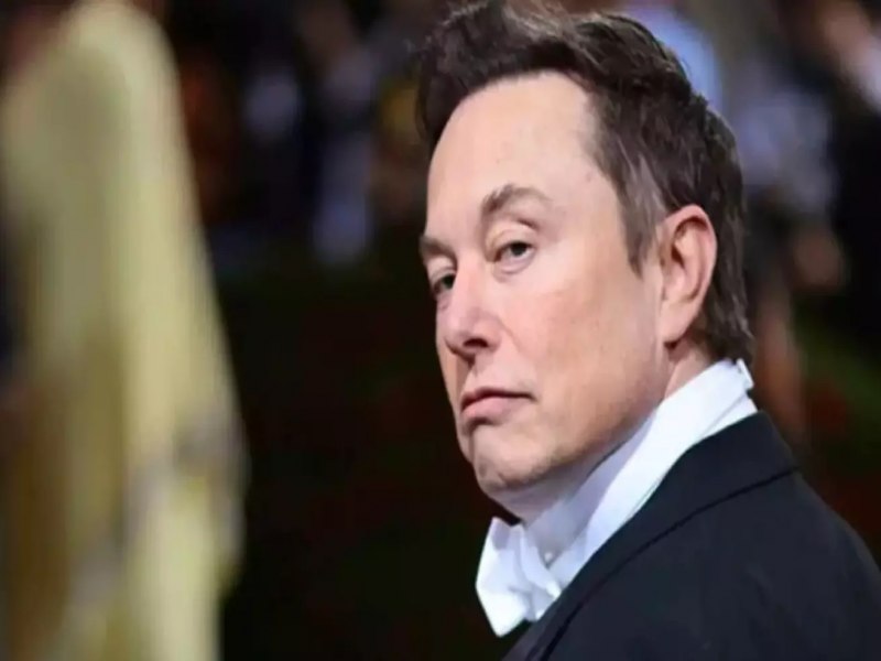 Musk ameaa bloquear ativos do governo brasileiro, incluindo avio de Lula