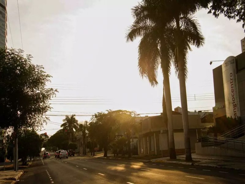 Dia de Nossa Senhora Aparecida tem predomnio de sol e mxima de 37C em MSWS