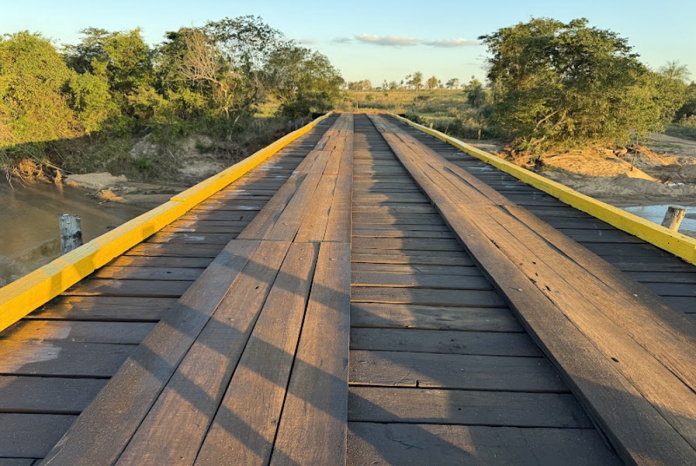 Prefeitura de Caracol entrega mais uma ponte recuperada após danos das grandes chuvas Prefeitura de Caracol entrega mais uma ponte recuperada após danos das grandes chuvas