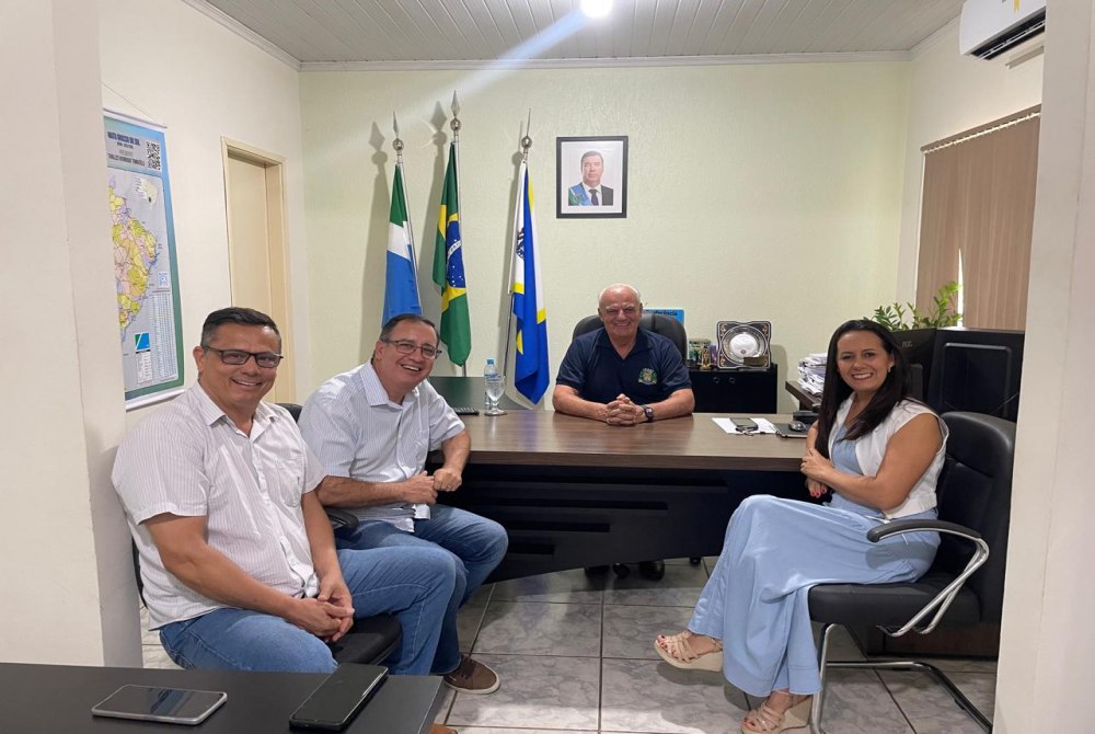 Neco Pagliosa Recebe Visita do ex-prefeito de Aquidauana Odilon e Vereadores para Debater o Futuro Pol�tico de MS