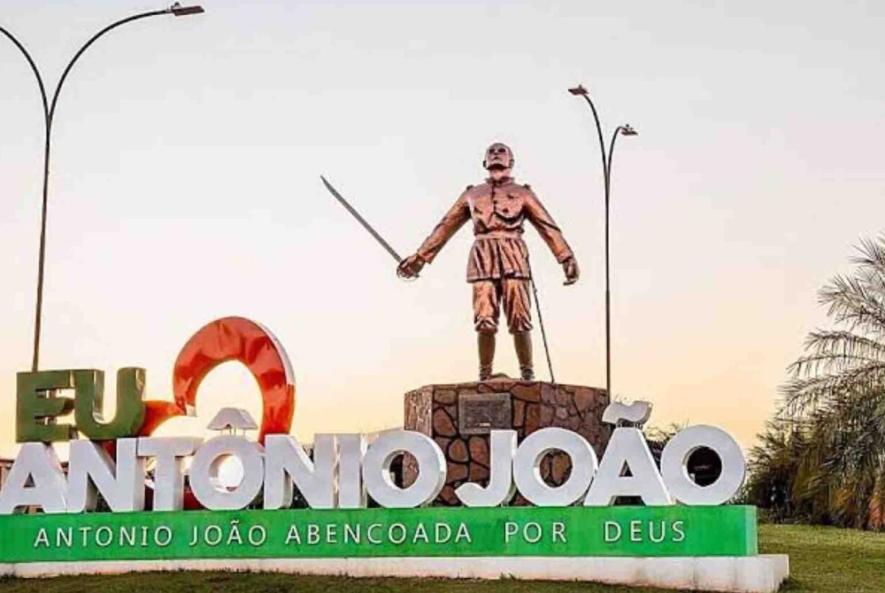 Construção de escola de tempo integral irá custar R$ 11,83 milhões para Antônio João Construção de escola de tempo integral irá custar R$ 11,83 milhões para Antônio João
