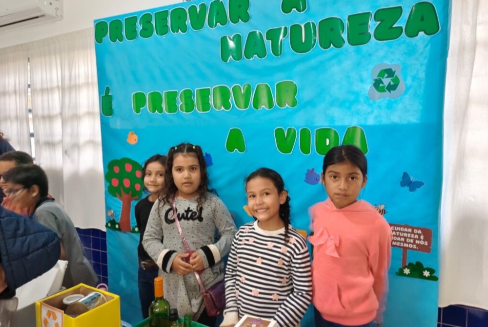 Feira de Ci�ncias incentiva a consci�ncia ambiental e o protagonismo dos estudantes em Caracol