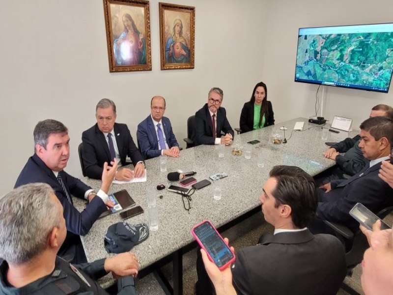 Governador discute com presidente da Repblica relatrio sobre conflito fundirio e preocupao com narcotrfico na fronteira