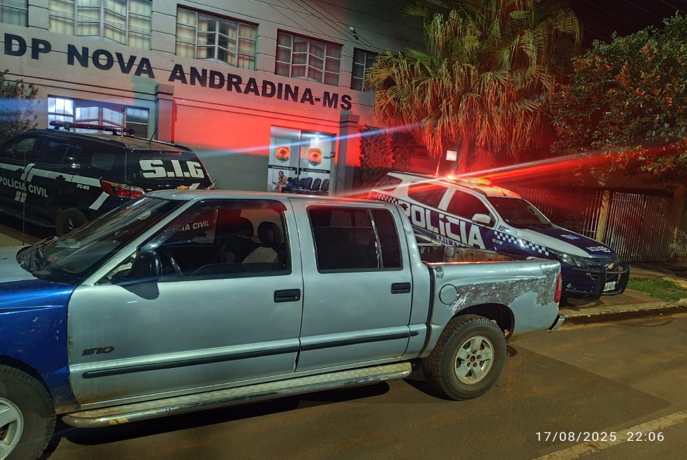Pol�cia Militar recupera caminhonete furtada em Nova Andradina